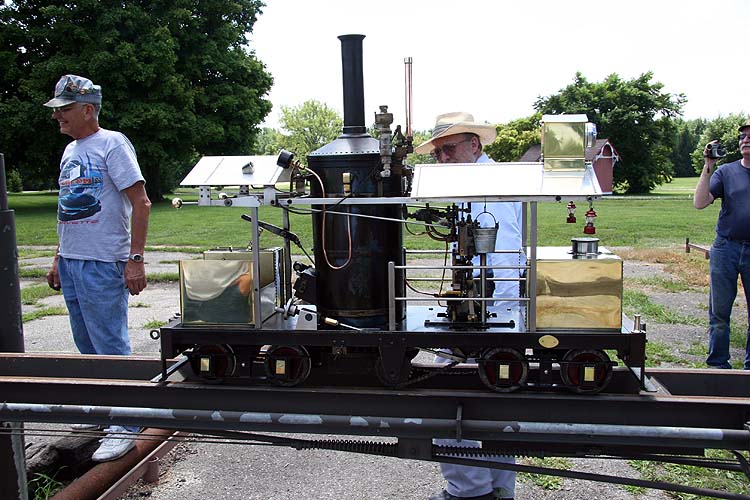 HN2006_003.jpg
